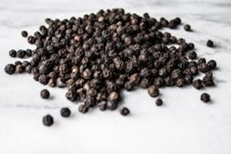 Malabar Black Peppercorns (Piper nigrum)